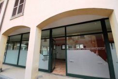 Lonate Pozzolo Negozio Fronte Strada