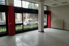 Negozio con vetrine Busto Arsizio