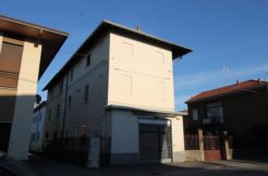 Laboratorio con Vetrina Vendita Busto Arsizio