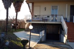 Magnago Vendita Appartamento Con Giardino