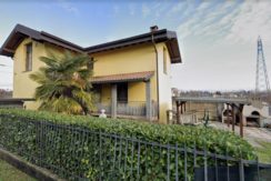 Bellissima Villa Singola Vendita Busto Arsizio