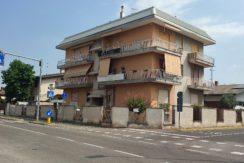 Spazioso Trilocale Vendita Villa Cortese
