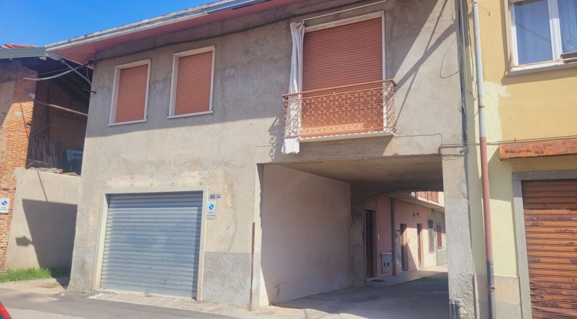 Porzione di casa Vendita Samarate