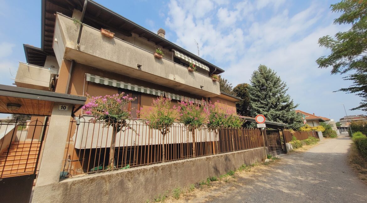 Villa Bifamiliare Vendita Busto Arsizio