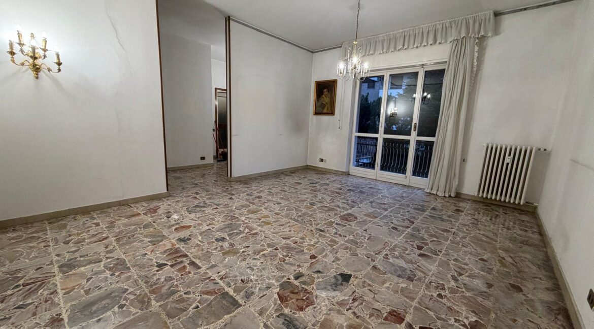 WhatsApp Image 2025-12-17 at 17.20.35 (1)