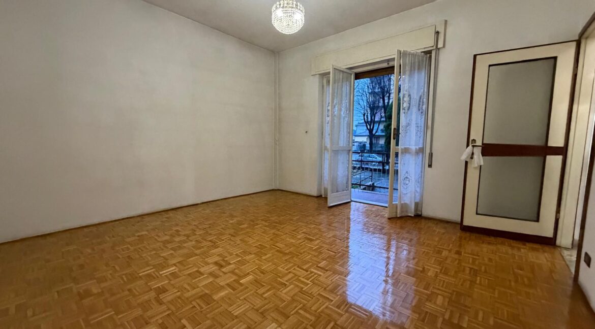 WhatsApp Image 2025-12-17 at 17.20.36