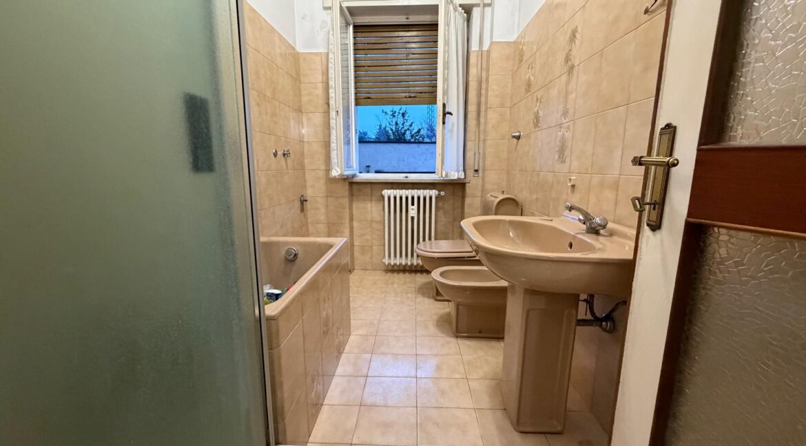 WhatsApp Image 2025-12-17 at 17.20.36 (5)