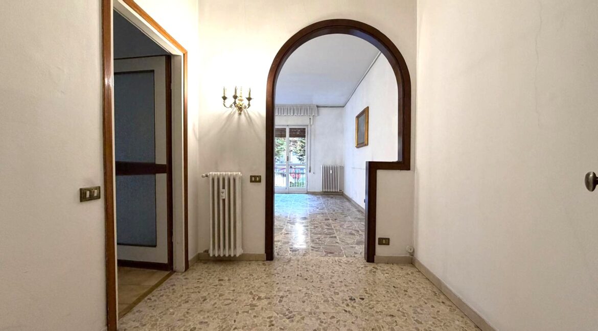 WhatsApp Image 2025-12-27 at 10.37.55 (2)