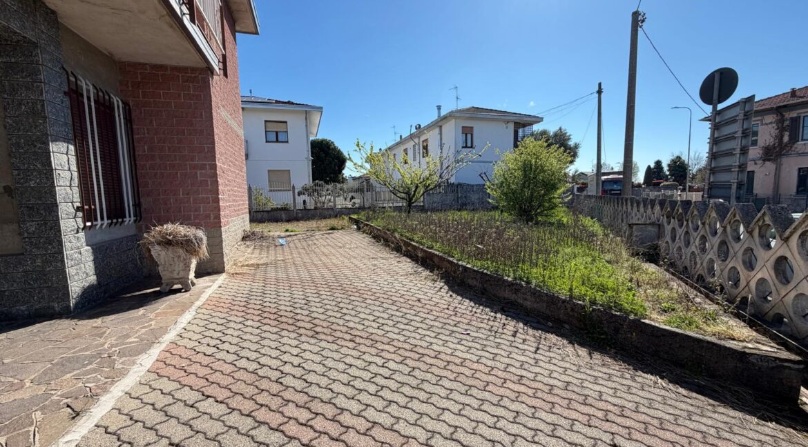 WhatsApp Image 2026-03-28 at 11.56.58 (1)