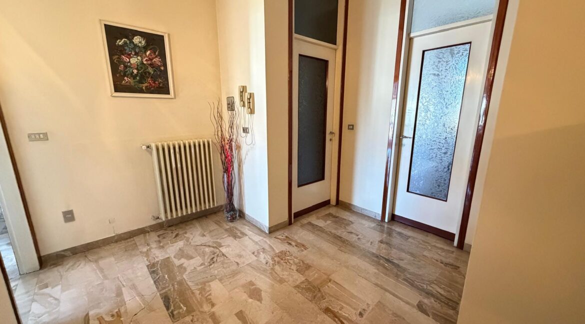 WhatsApp Image 2026-03-28 at 11.57.04