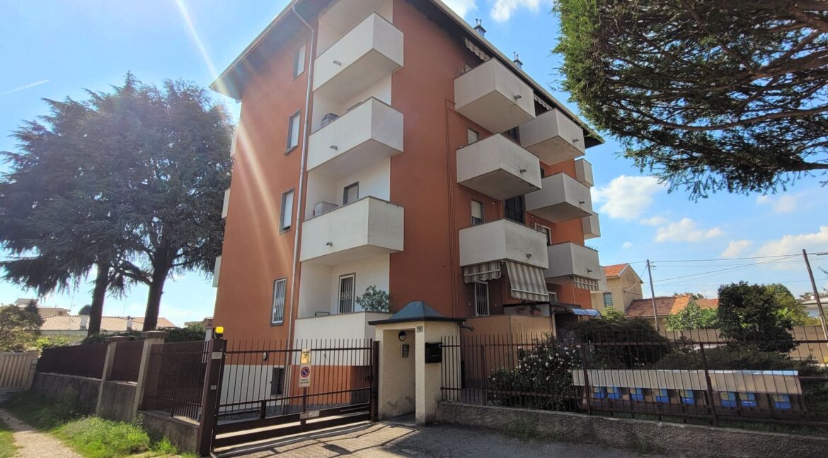 Trilocale Ultimo Piano Vendita Busto Arsizio